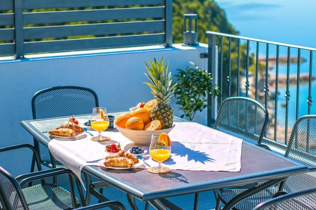 Apartman Macan Brela Esterno foto